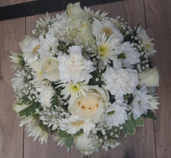 Christmas Table Arrangements Bristol florist XMASTA8