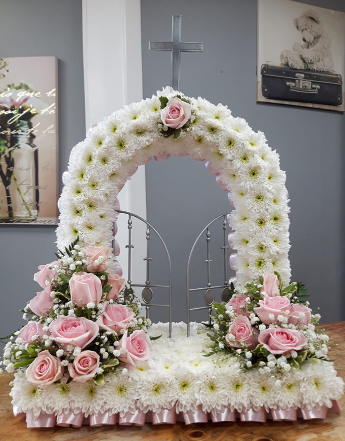 Gates of heaven funeral flowers Bristol florist FGH4