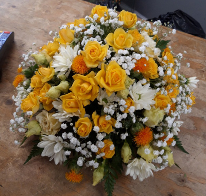 Funeral flower posies Bristol florist FPO11