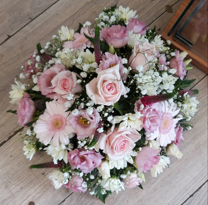 Funeral flower posies Bristol florist FPO8
