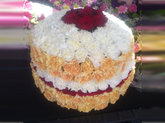 3D cake funeral flowers tribute florist north Bristol CAKE