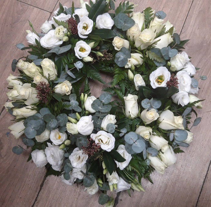 Wreath funeral flowers Bristol florist FW10