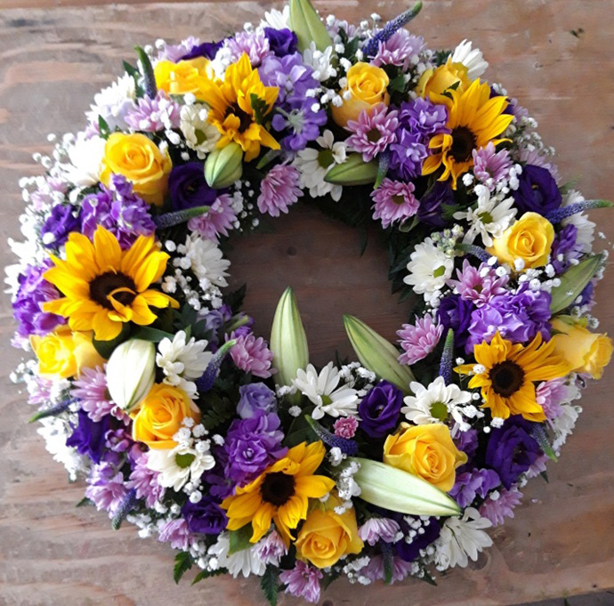 Wreath funeral flowers Bristol florist FW13