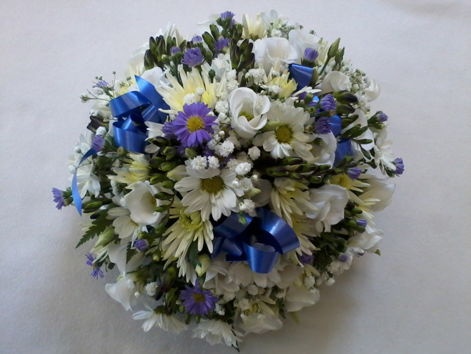 Mother's Day posies Bristol florist MP2
