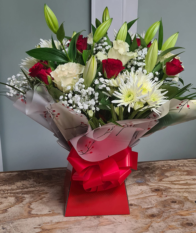 Valentine aqua gift boxes Bristol florist VAB11