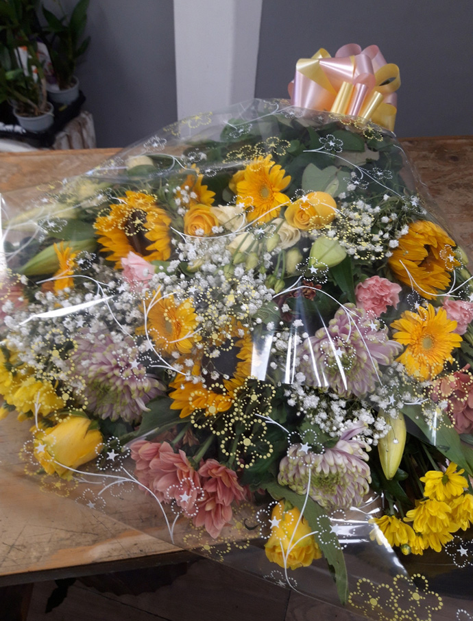 Valentine bouquet Bristol florist VDB9