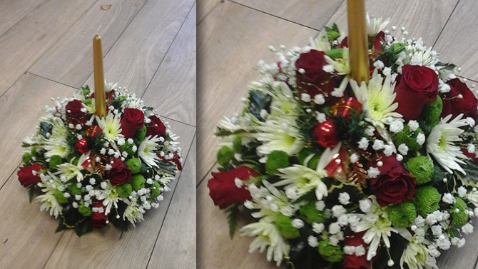 Red white gold wedding table flowers Bristol florist WTA4