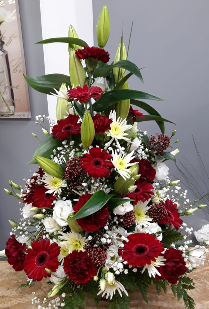 Wedding pedestal flowers WP13