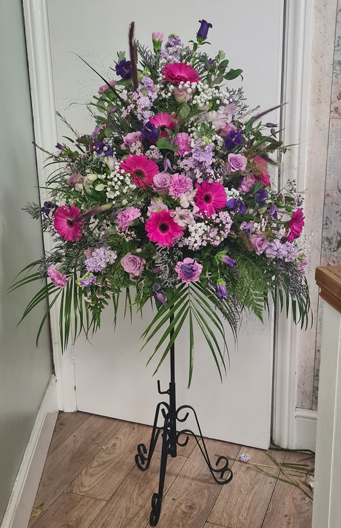 Wedding pedestal flowers WP6